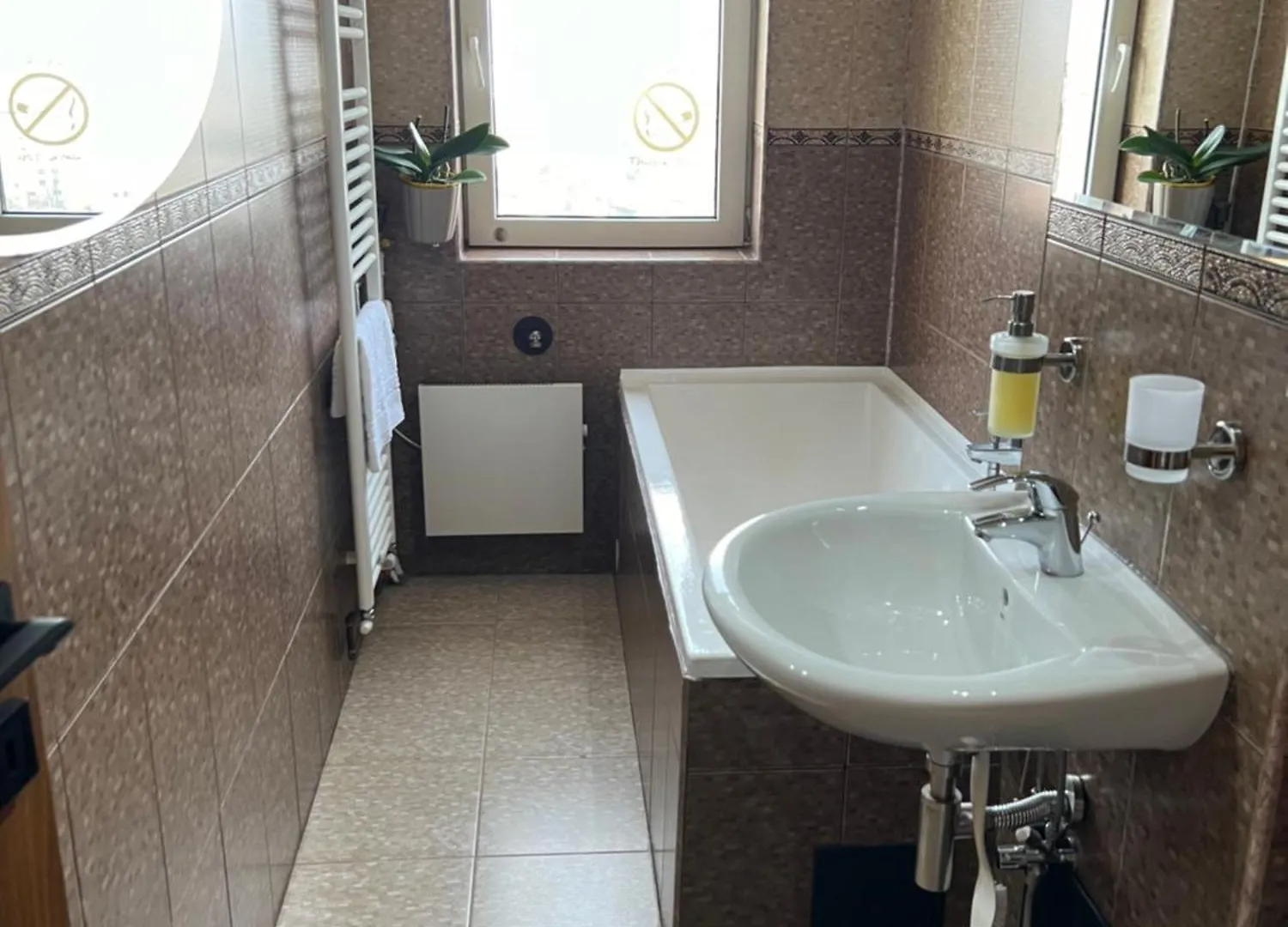 Casa S Piata Alba Iulia Apartment Bucharest