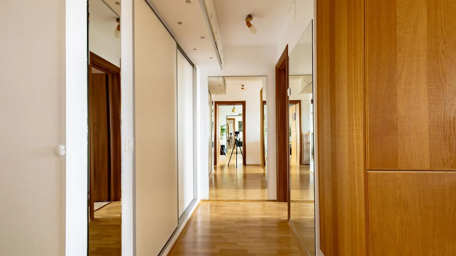 شقة Casa S Piata Alba Iulia بوخارست 0*,  رومانيا